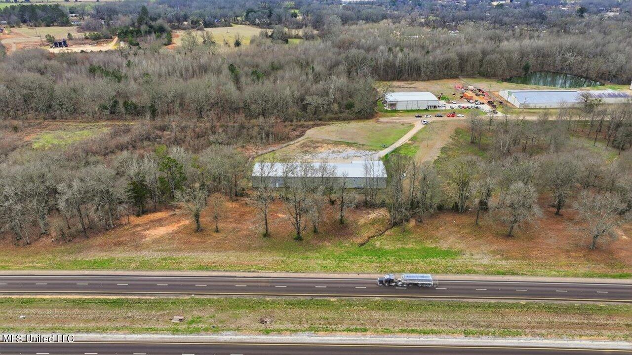 1488 Industrial Drive Property Photo 86