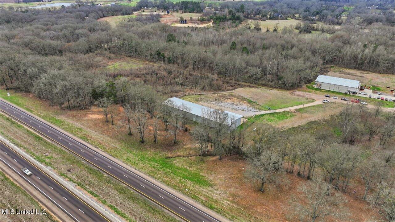 1488 Industrial Drive Property Photo 87