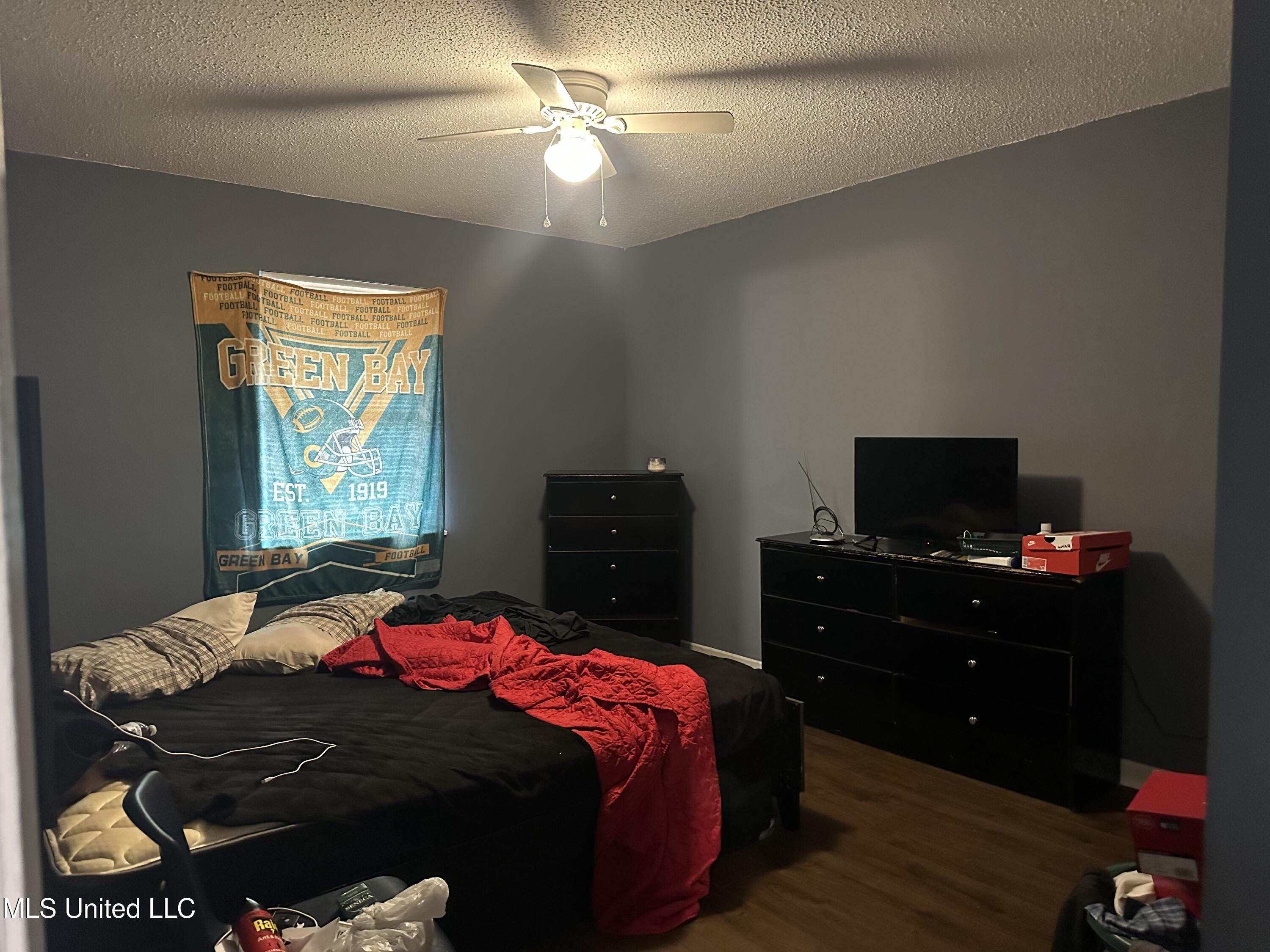 1156 Garden Park Drive Property Photo 23