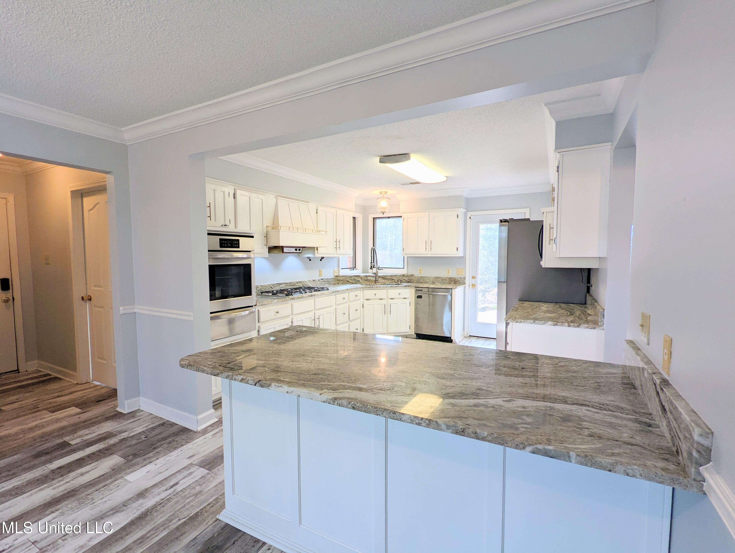 237 S Highway 51 Property Photo 11