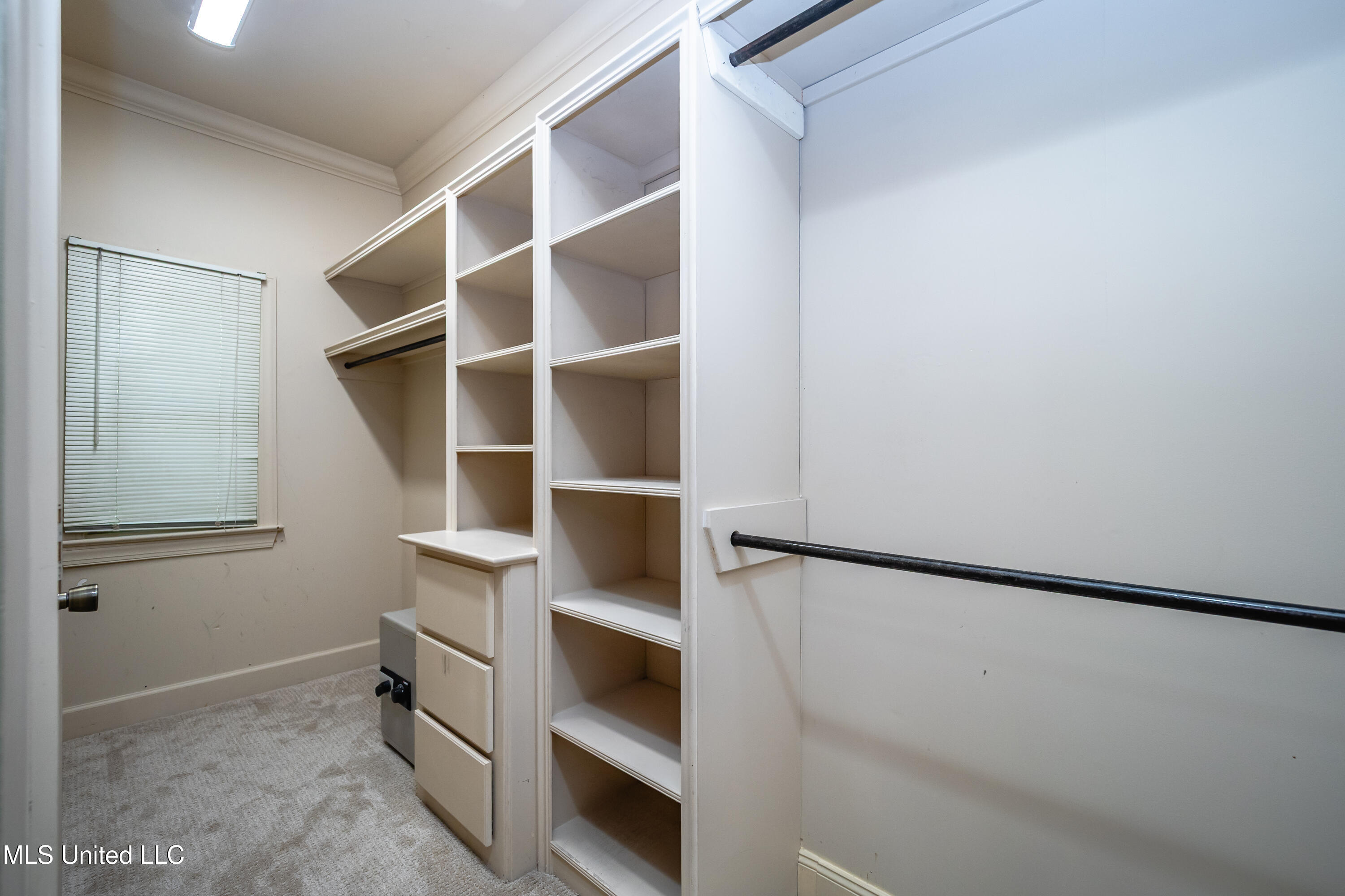 6147 Wirtz Road Property Photo 24