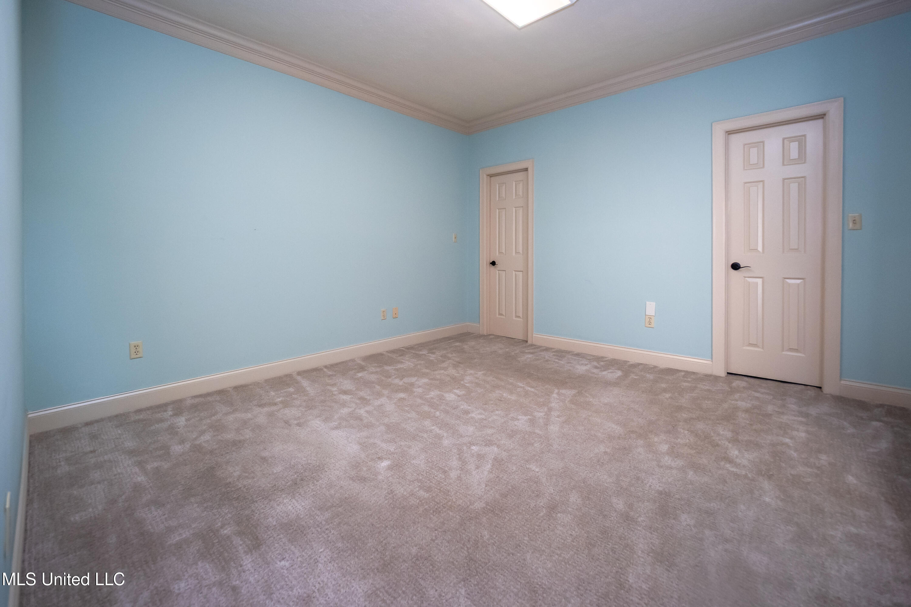6147 Wirtz Road Property Photo 25
