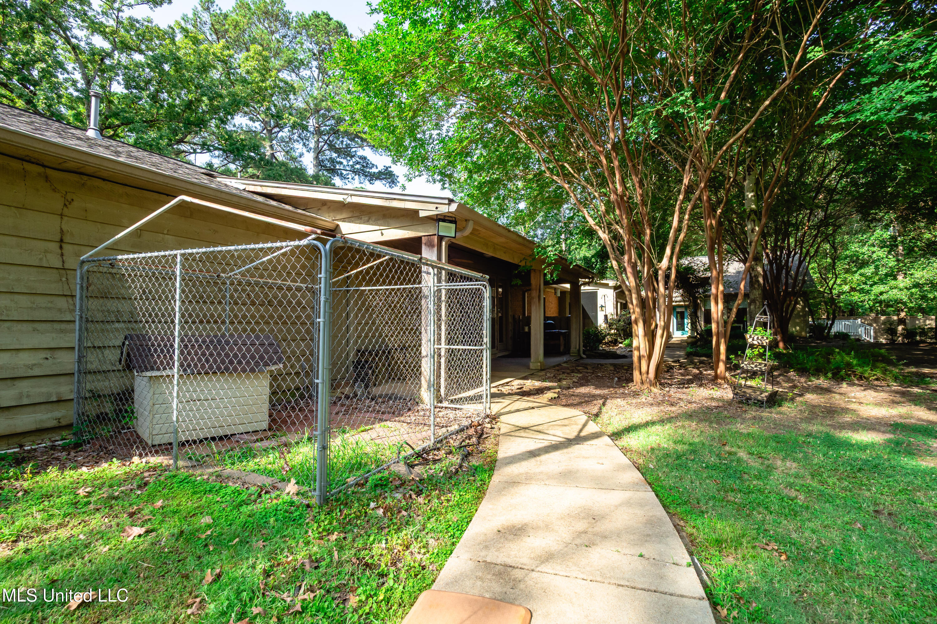 6147 Wirtz Road Property Photo 47