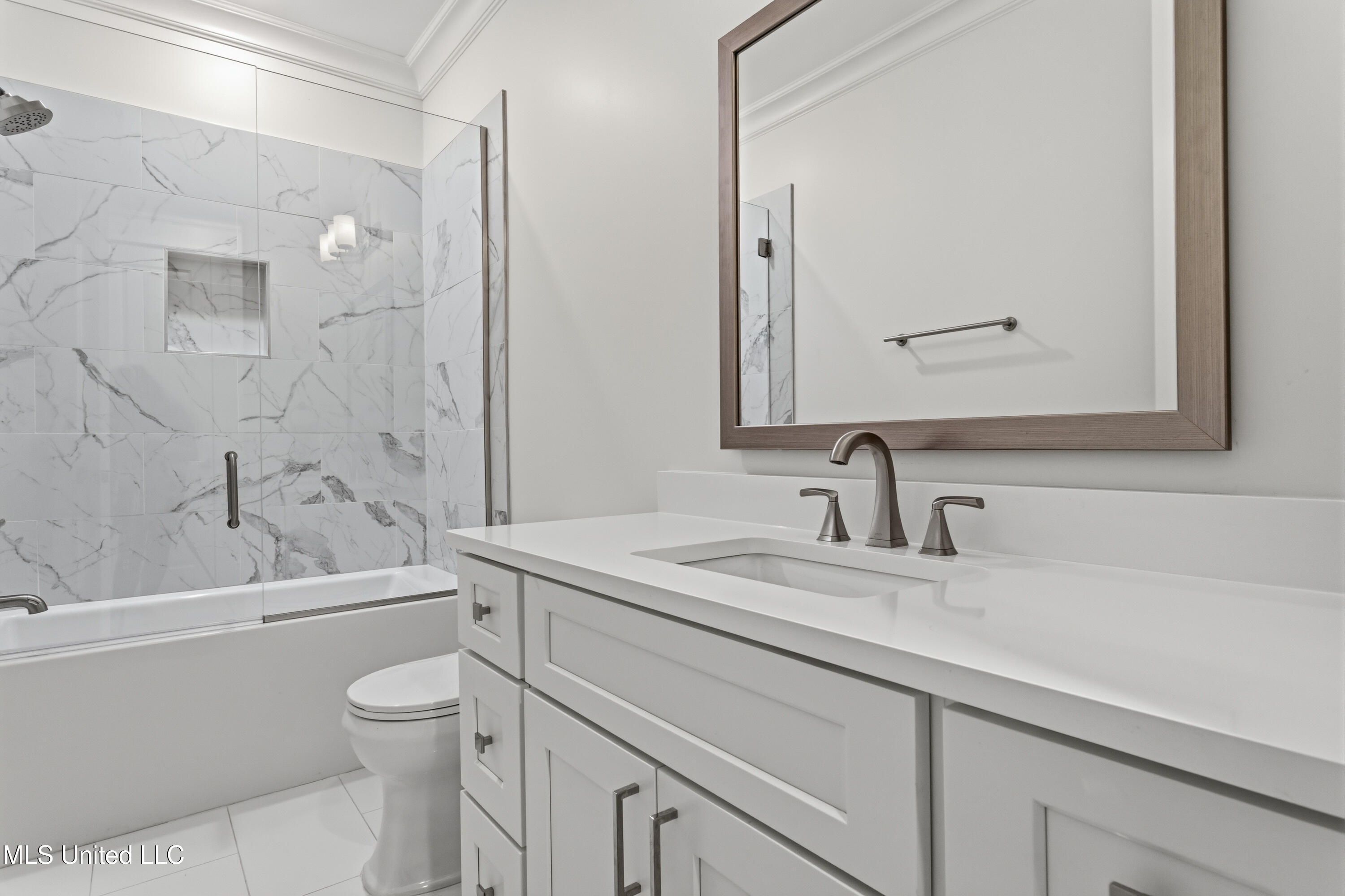 419 Martin Avenue Property Photo 46