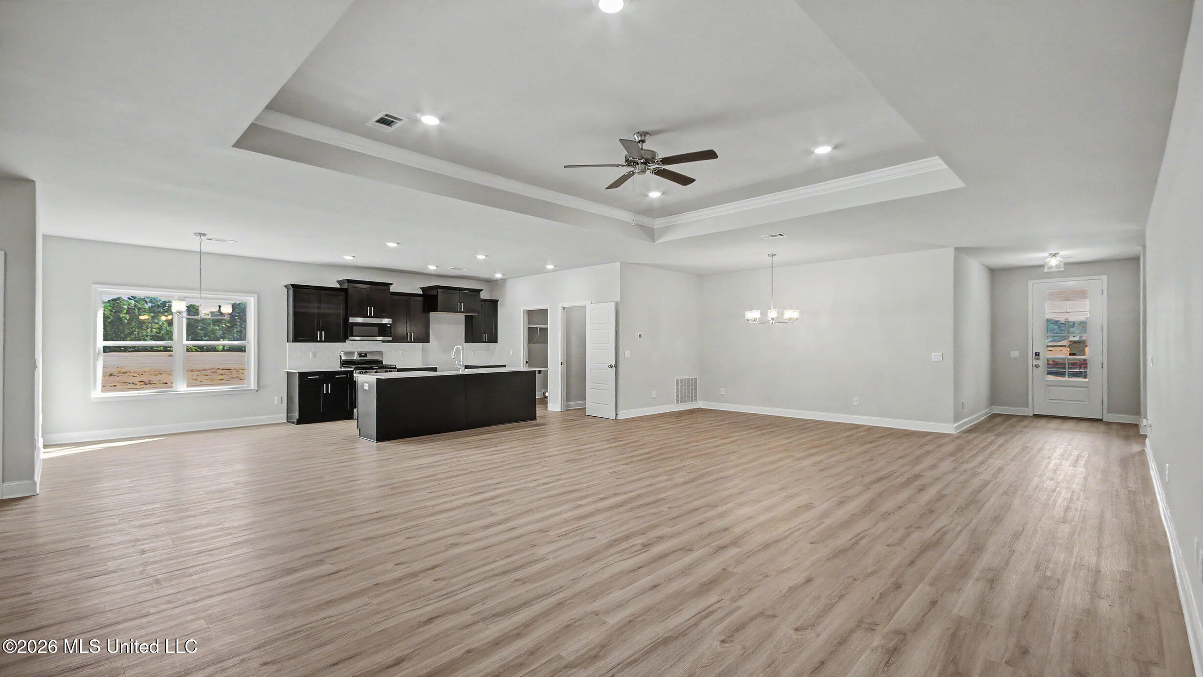 566 Edenberg Bend Property Photo 19