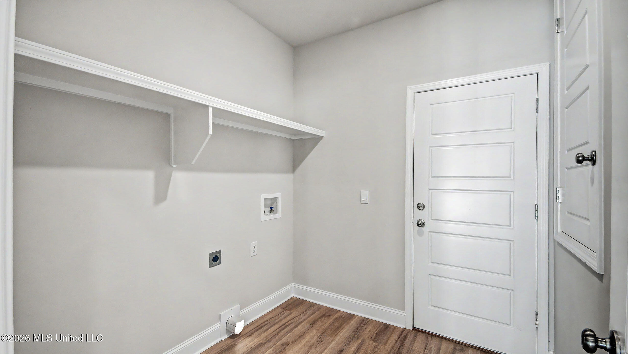 566 Edenberg Bend Property Photo 41