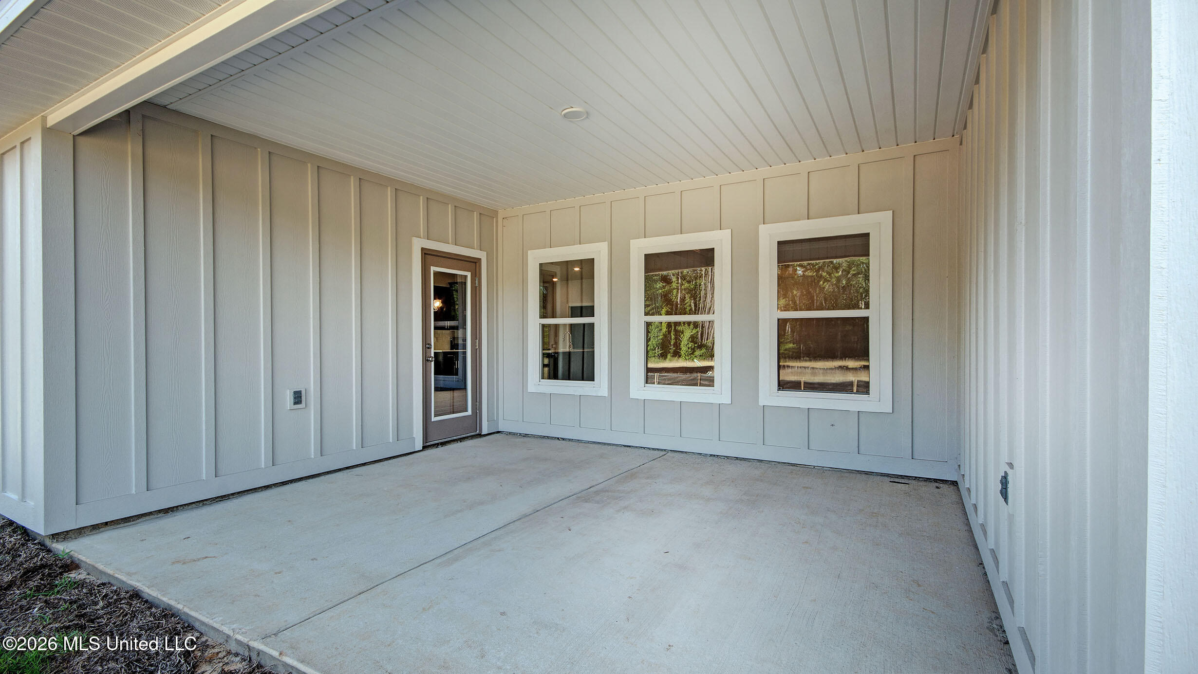 566 Edenberg Bend Property Photo 42