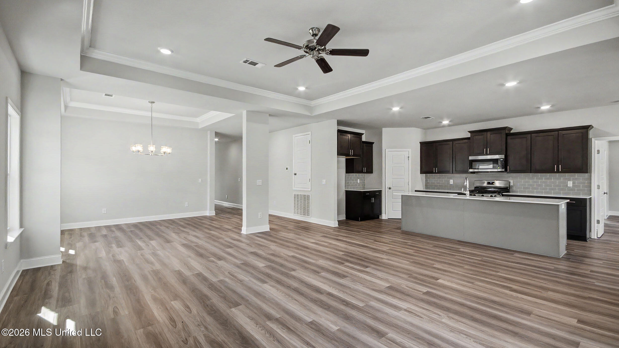 607 S Coral Lane Property Photo 4