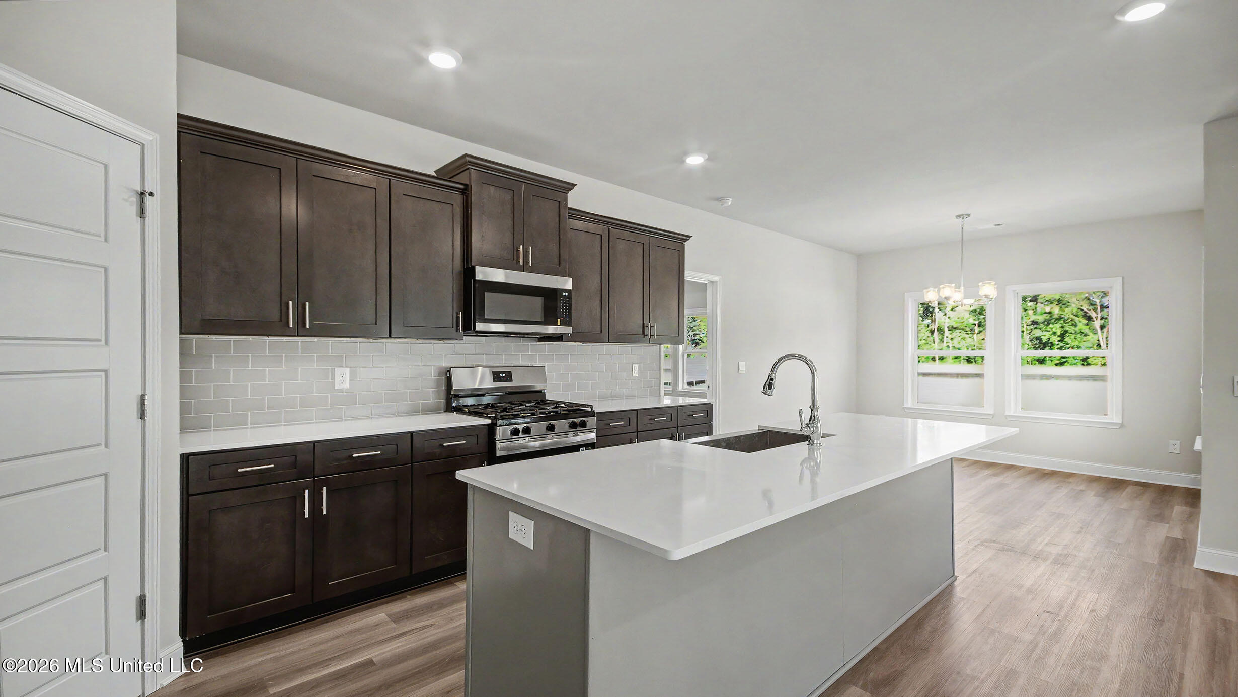 607 S Coral Lane Property Photo 12