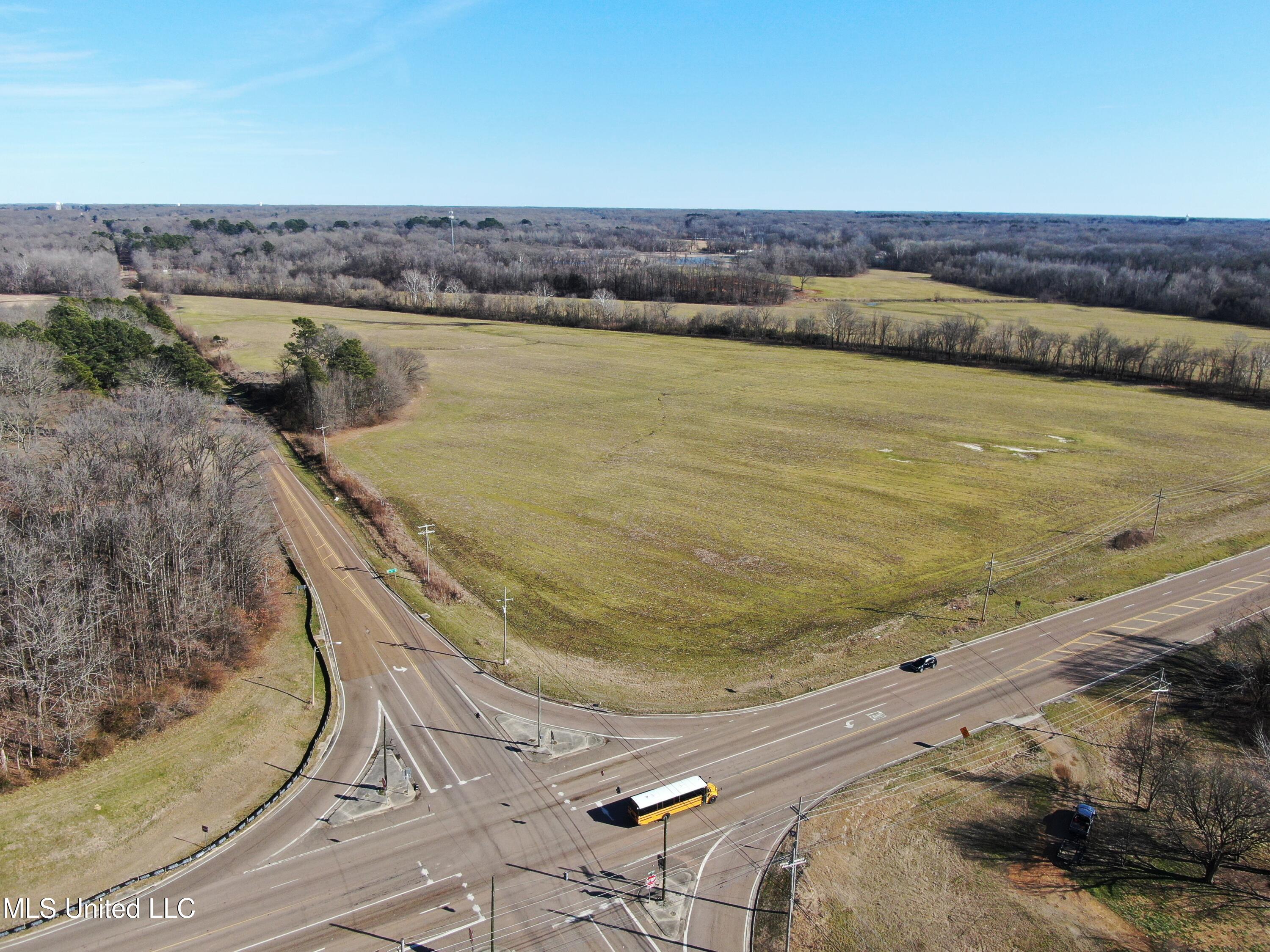 5000 Church Road Property Photo 2