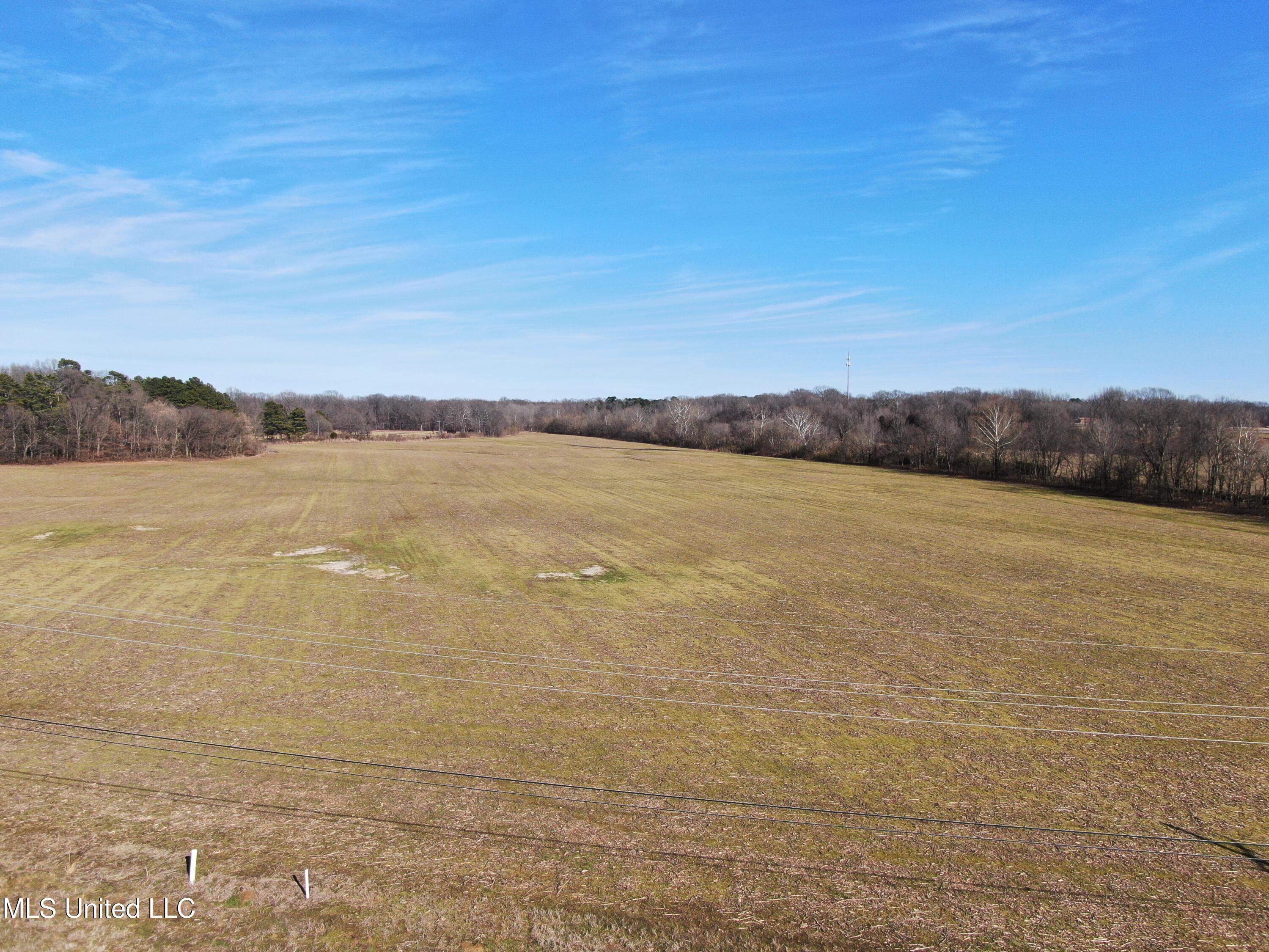 5000 Church Road Property Photo 11