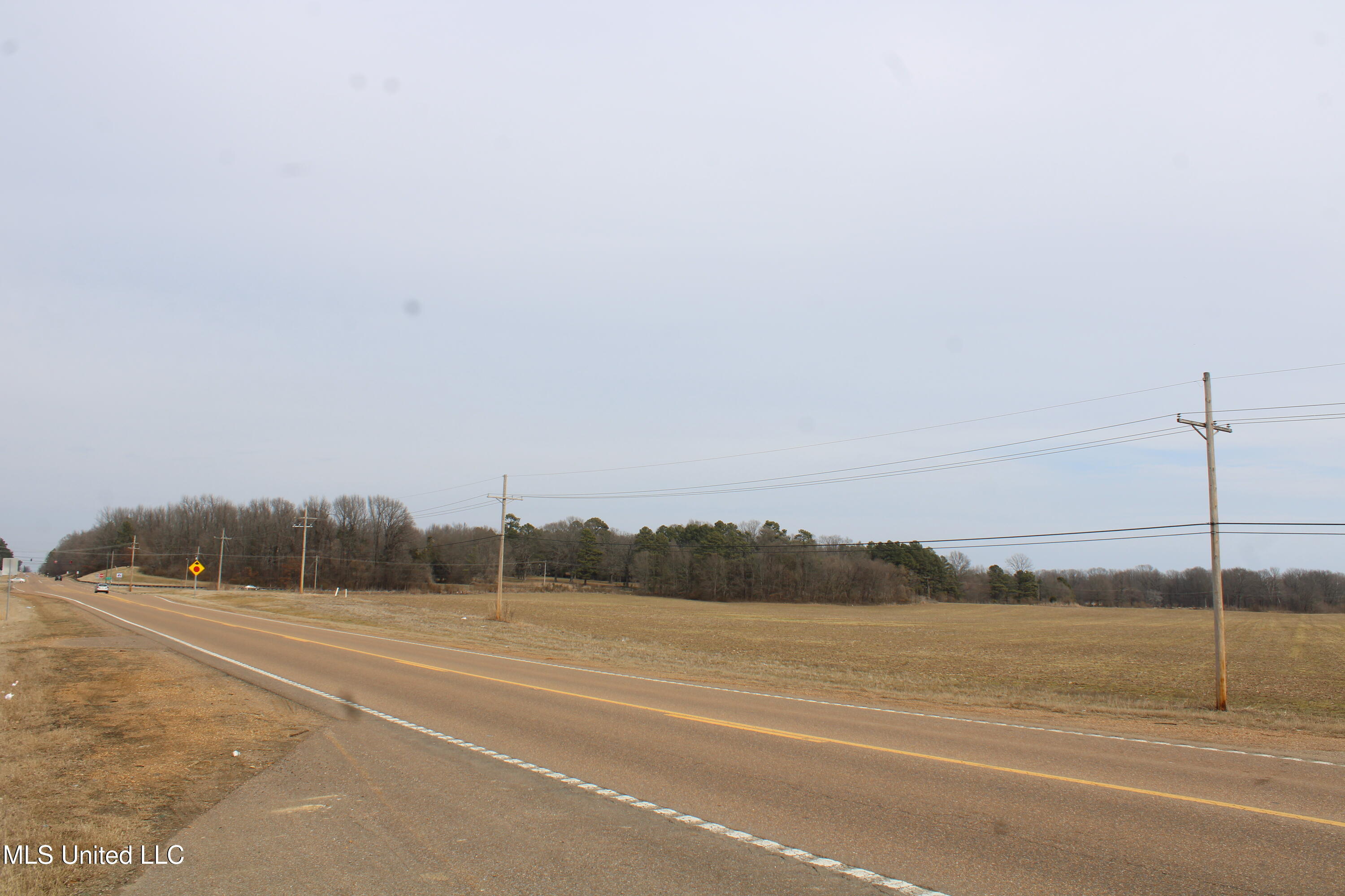 5000 Church Road Property Photo 12