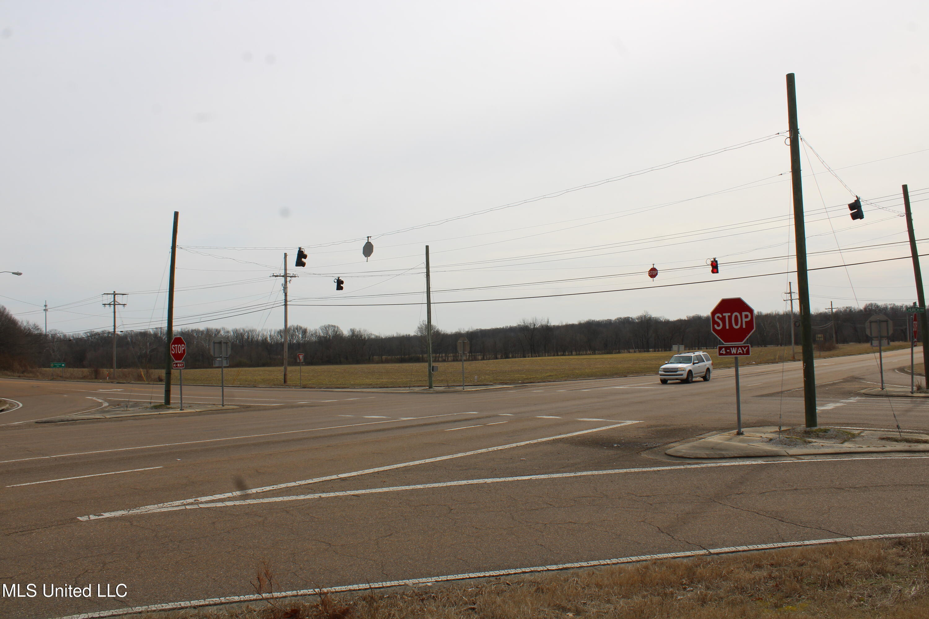 5000 Church Road Property Photo 18