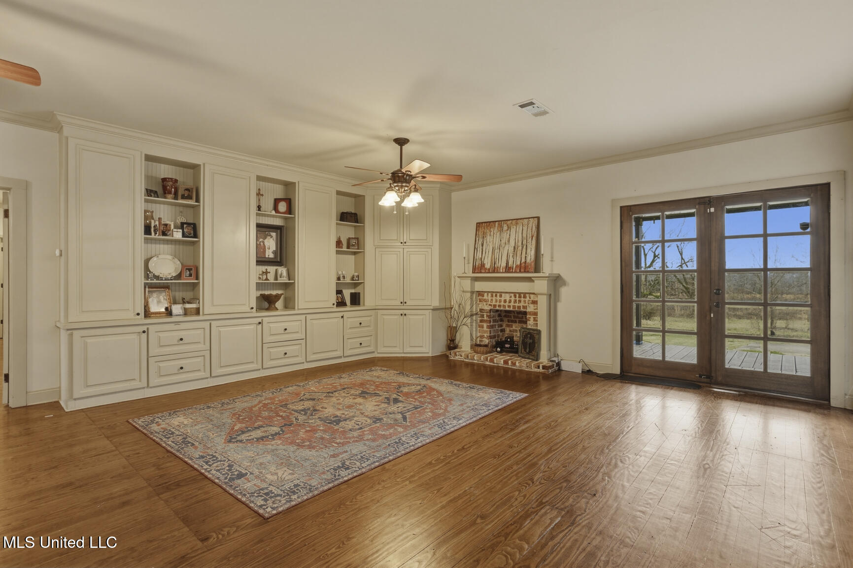 1038 W Gallatin Road Property Photo 5