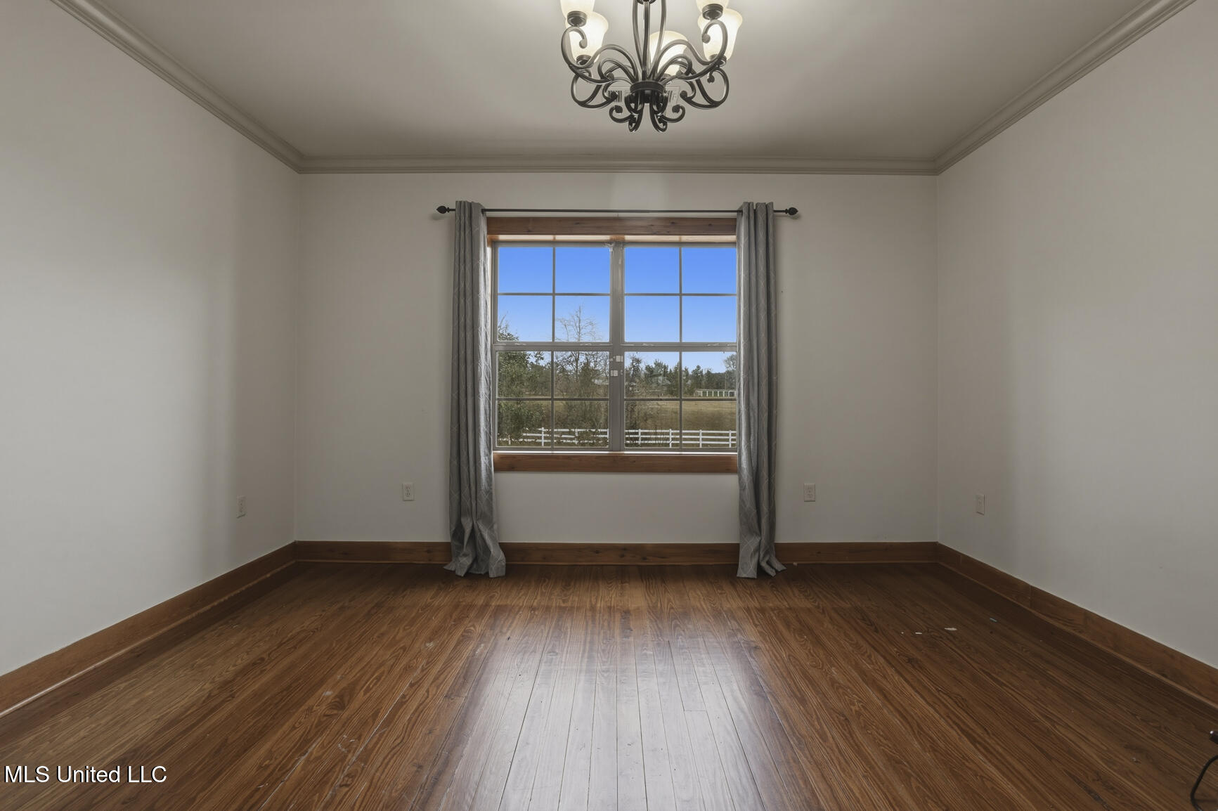 1038 W Gallatin Road Property Photo 10