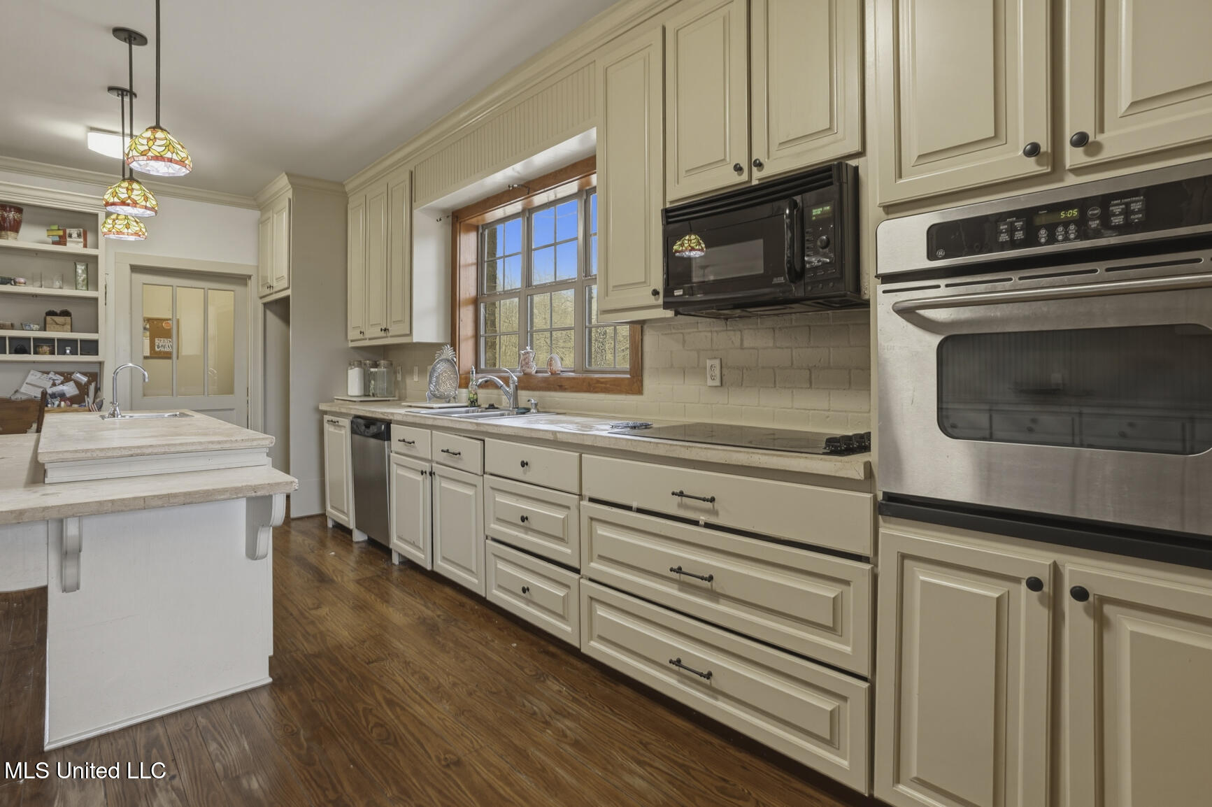 1038 W Gallatin Road Property Photo 12