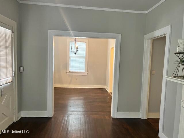 1846 Howard Street Property Photo 4