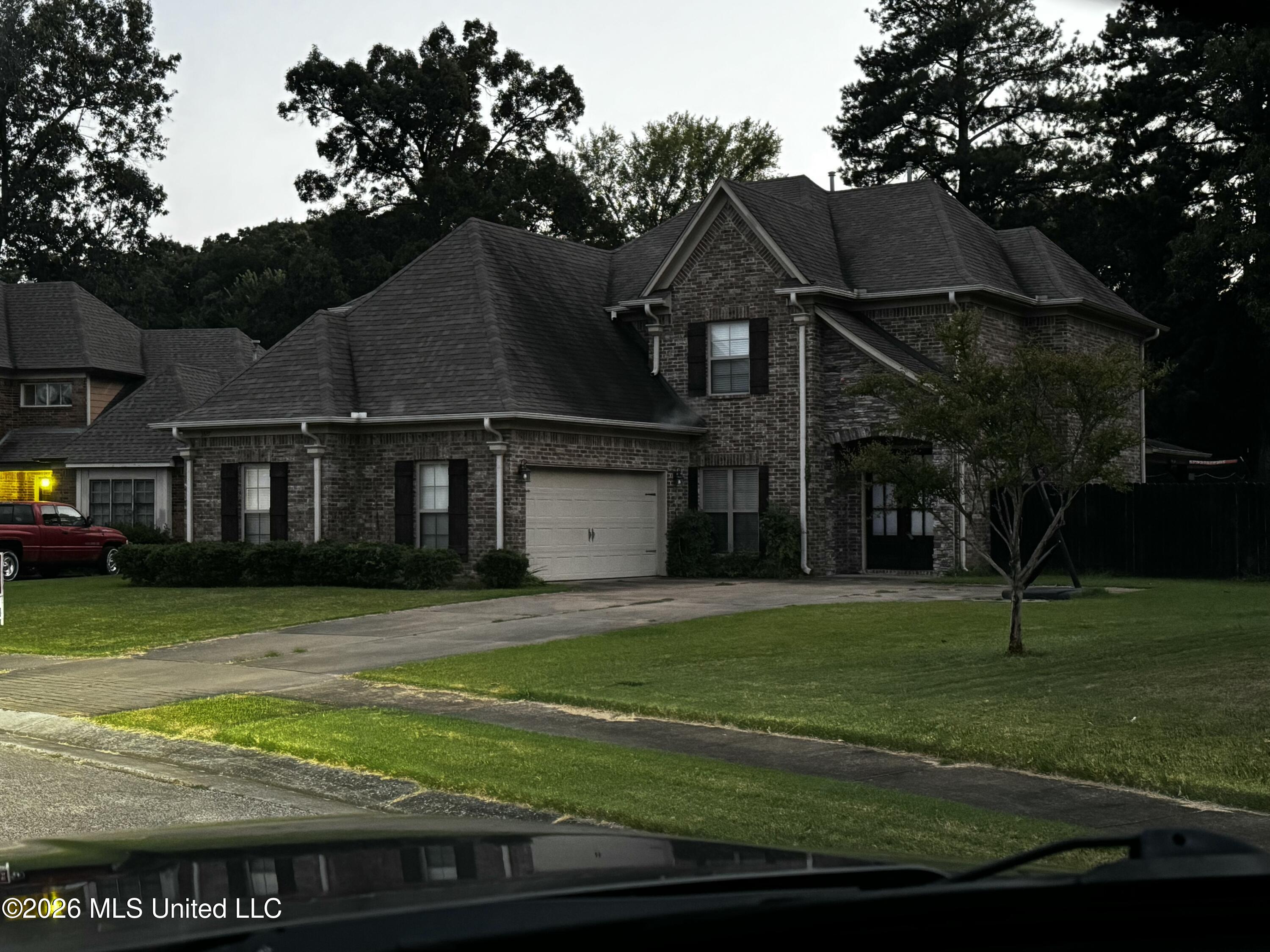 3327 Chateau Pointe Boulevard Property Photo 1