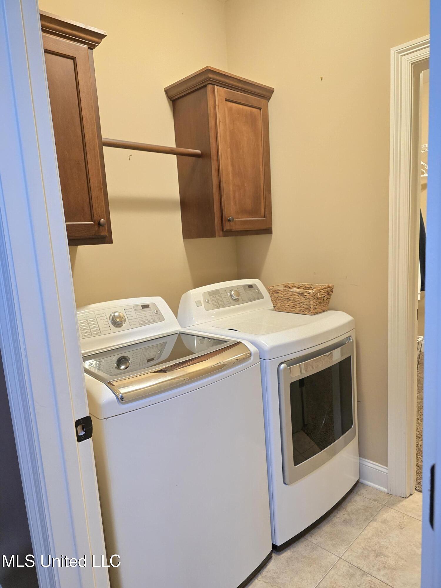 3327 Chateau Pointe Boulevard Property Photo 21