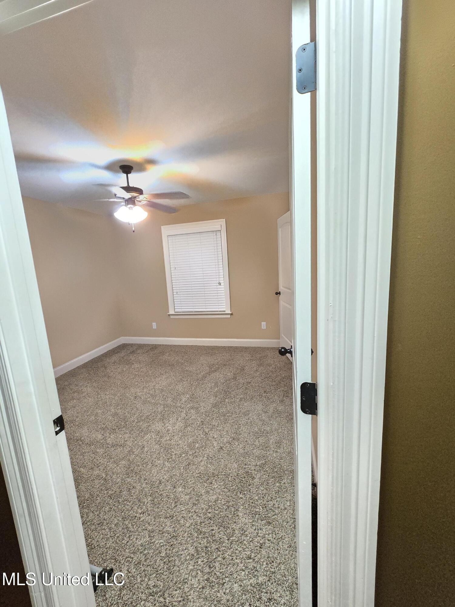3327 Chateau Pointe Boulevard Property Photo 25