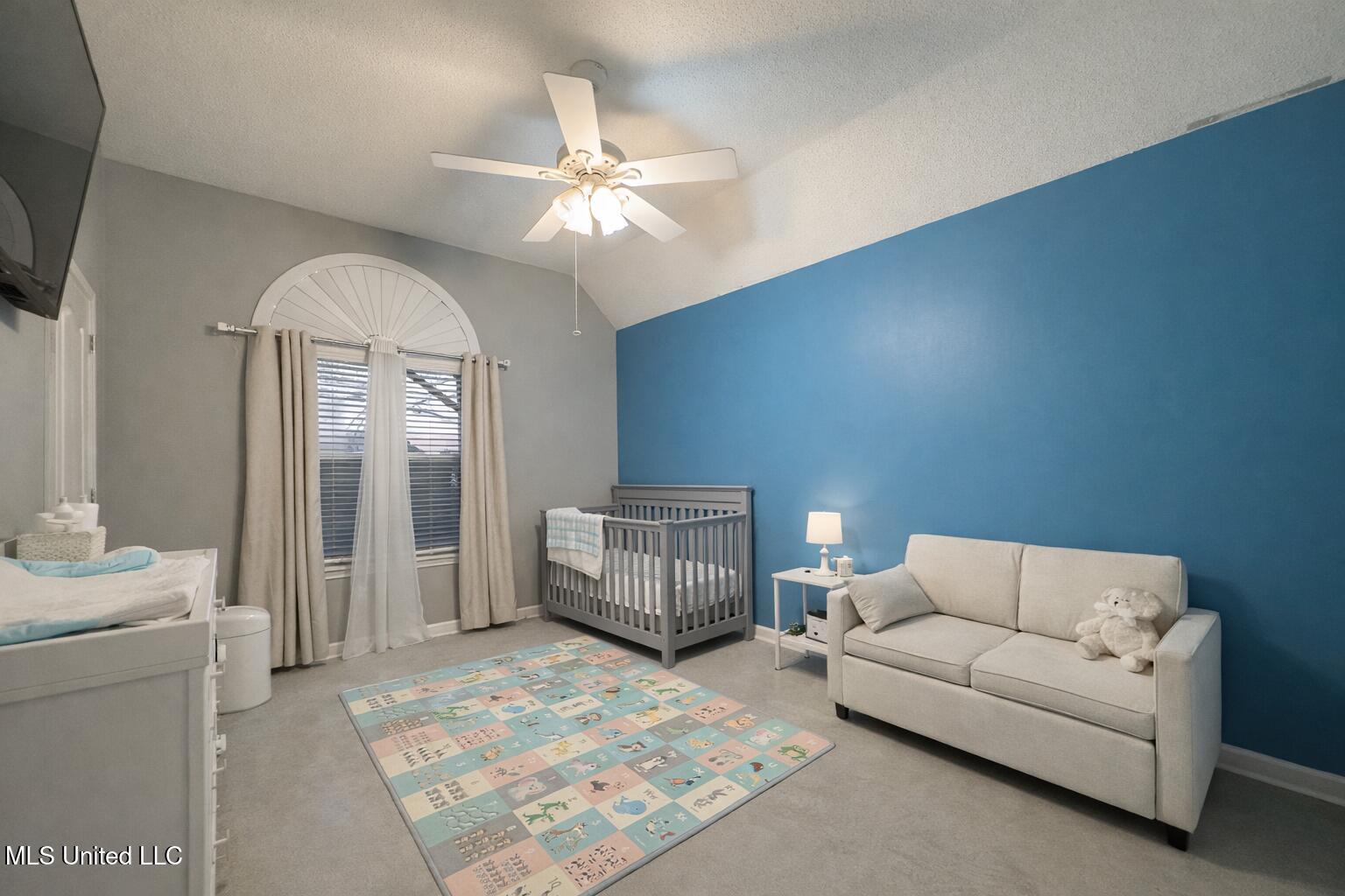6568 Braybourne Main Property Photo 15