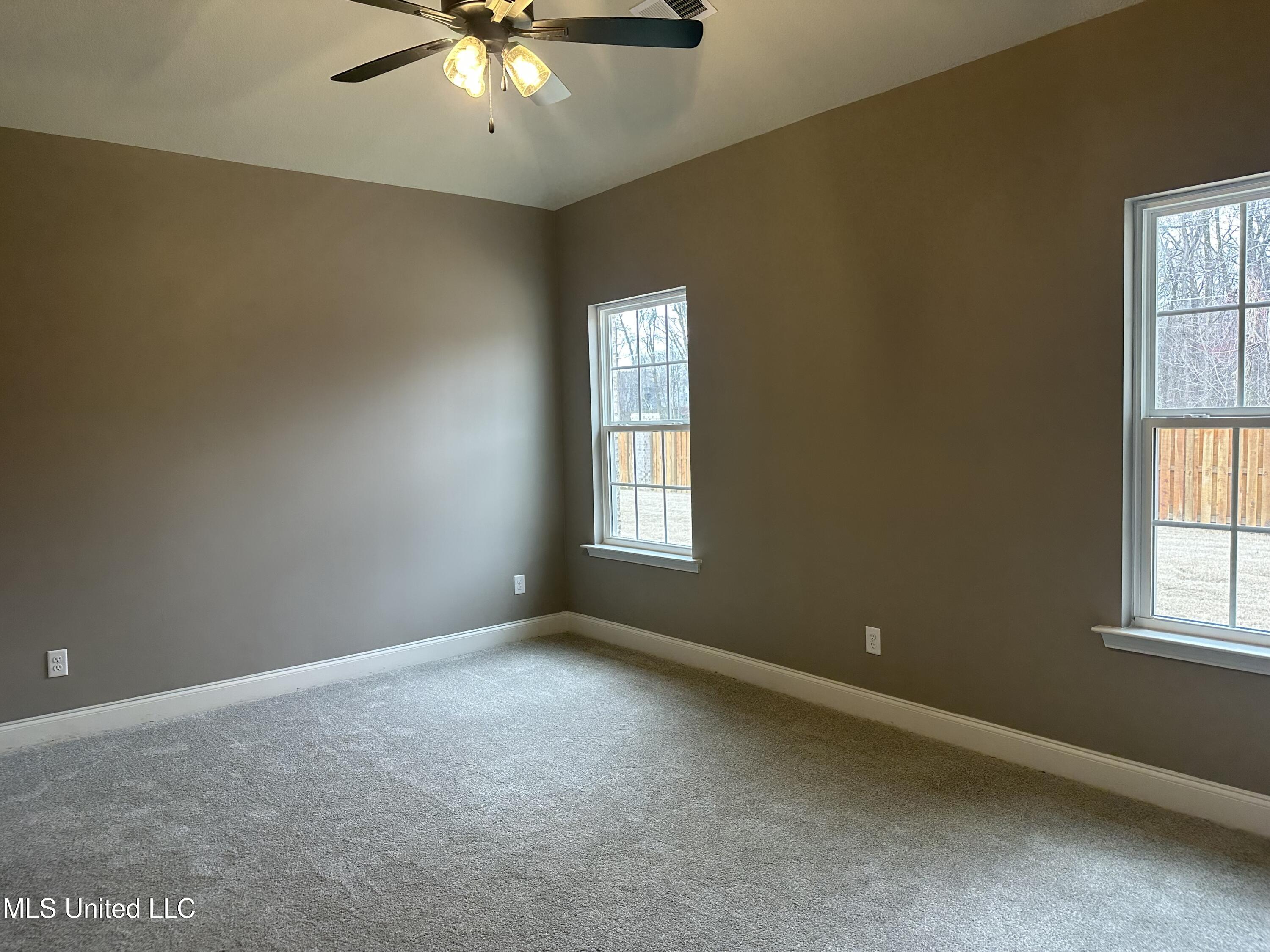413 Country Garden Drive Property Photo 7