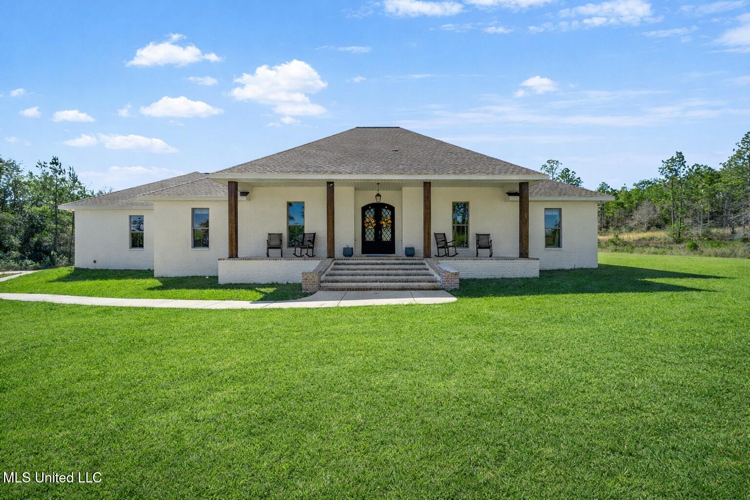 18177 U.s. 98 Property Photo 1