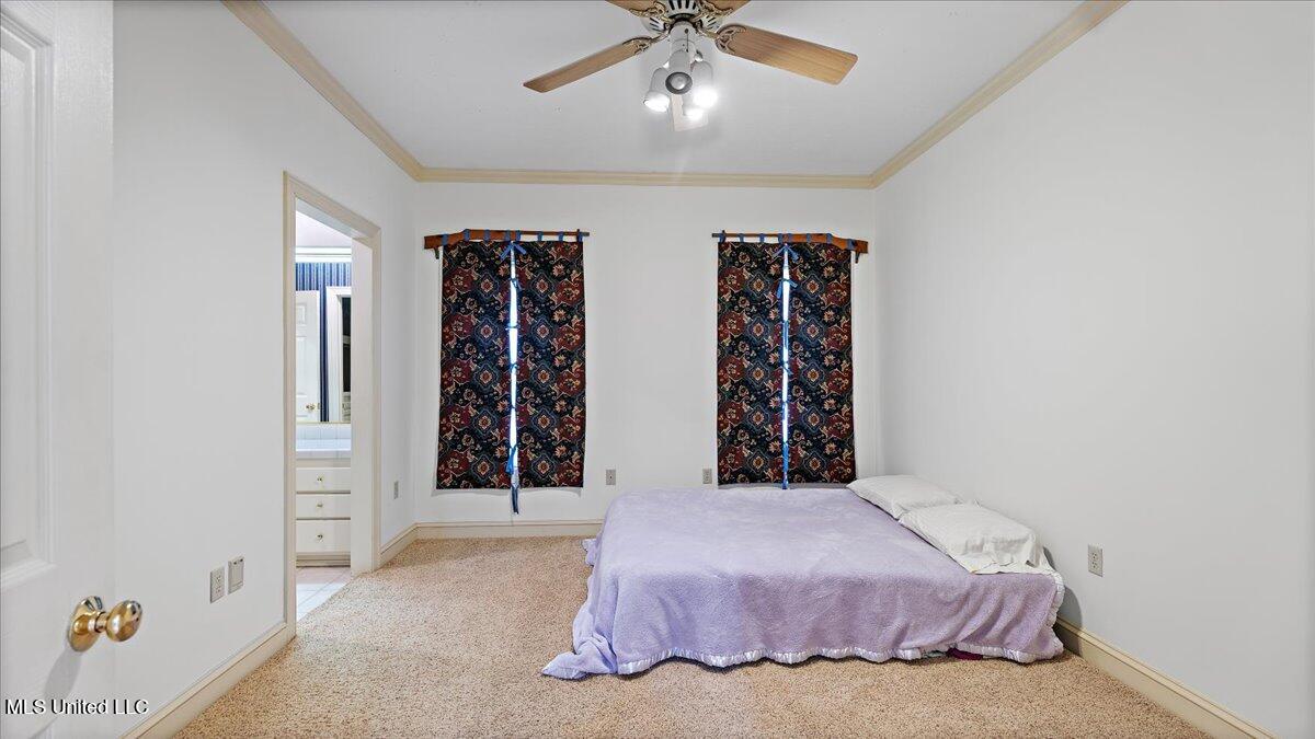 2205 E 3rd Street Property Photo 26