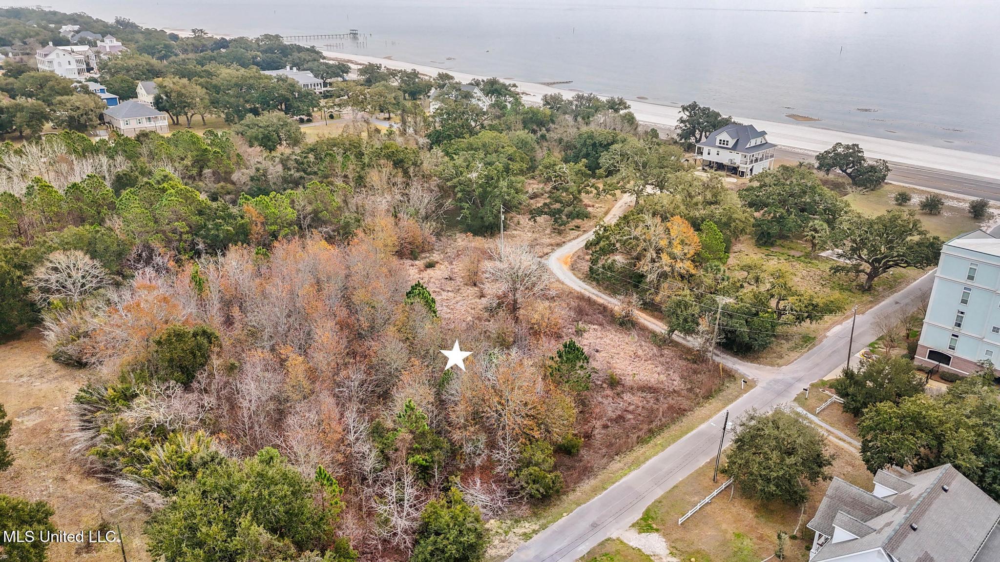 Boisdore Avenue Property Photo 1