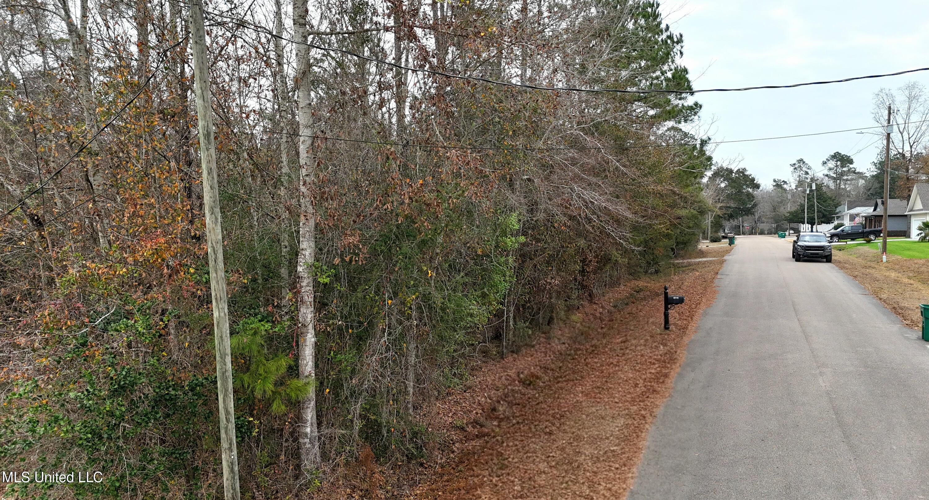 Lilinoe Way Property Photo 1