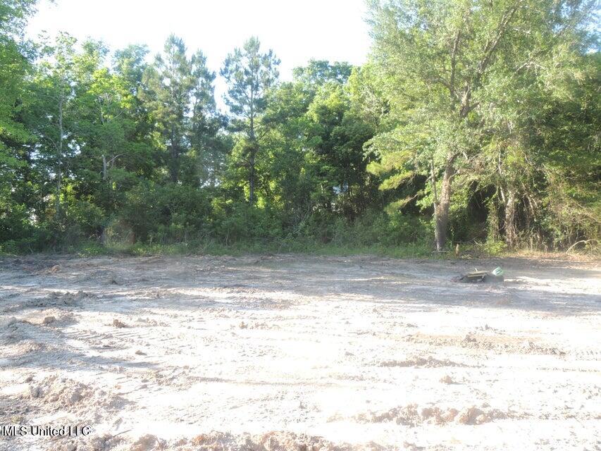202 Vacation Lane Property Photo 6