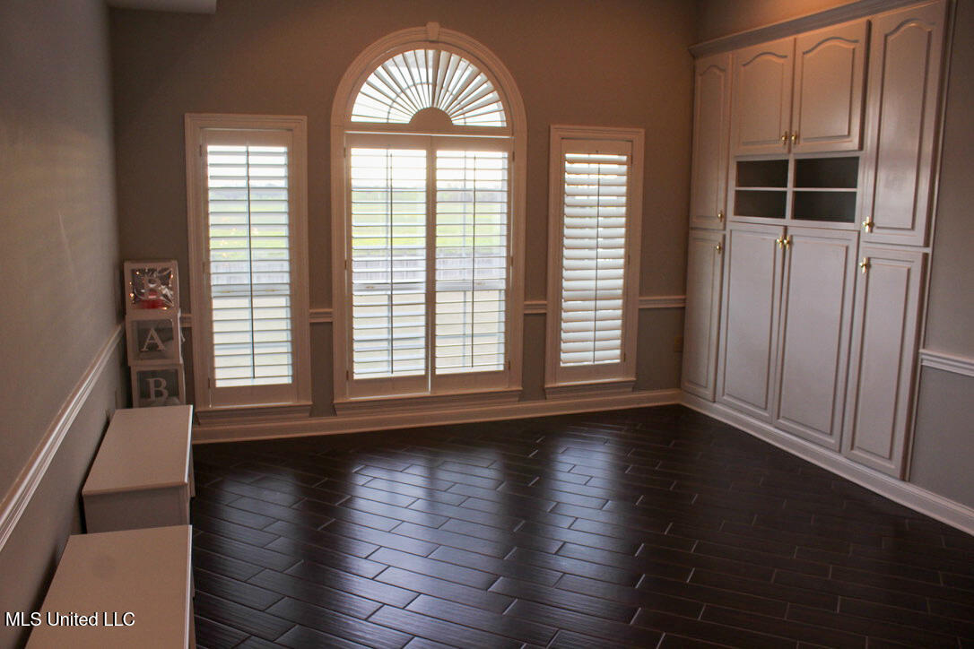 1600 River Oaks Drive Property Photo 24