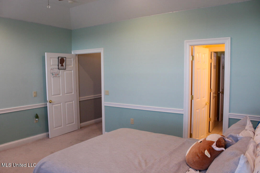1600 River Oaks Drive Property Photo 32