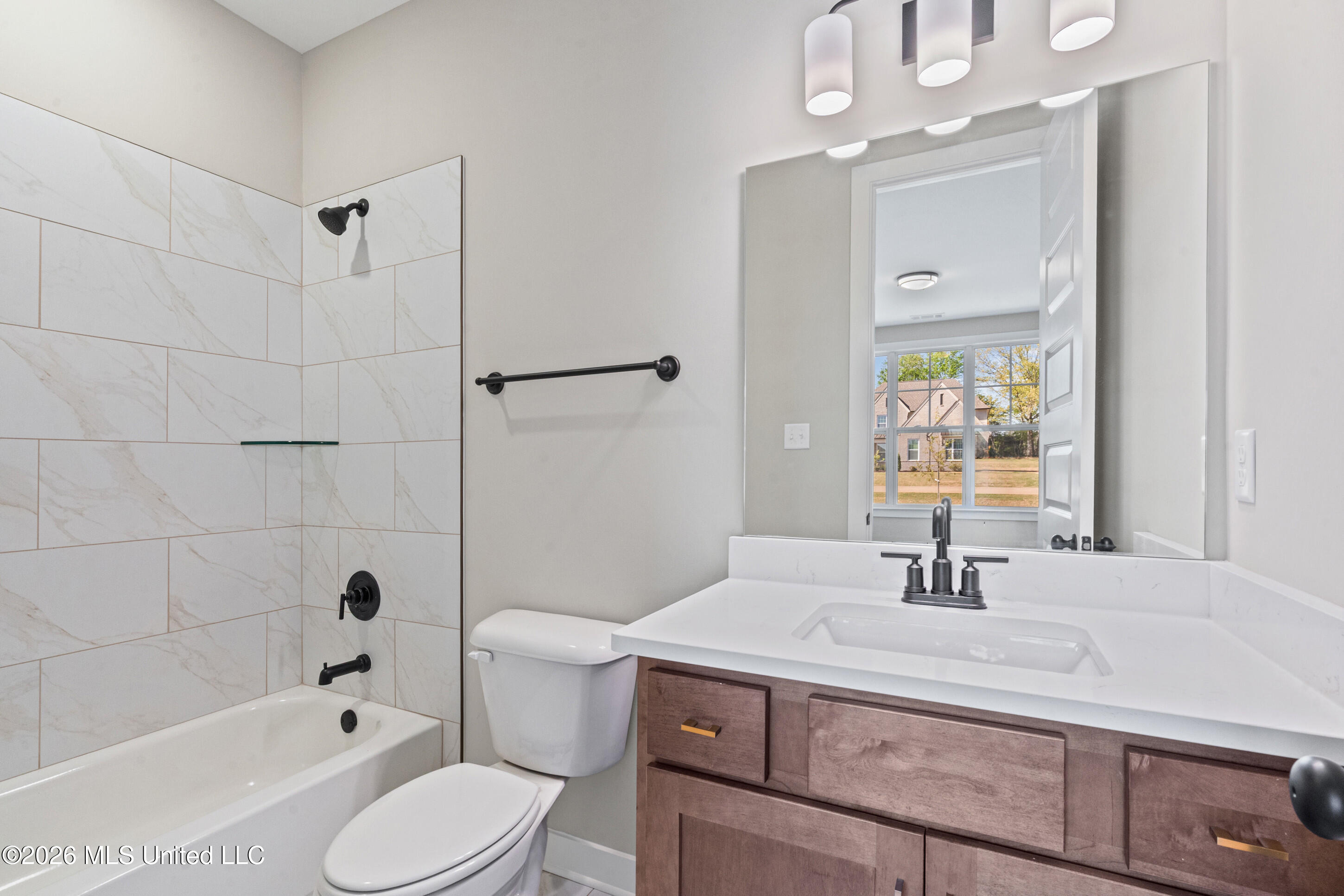 9107 Apple Orchard Cove Property Photo 13