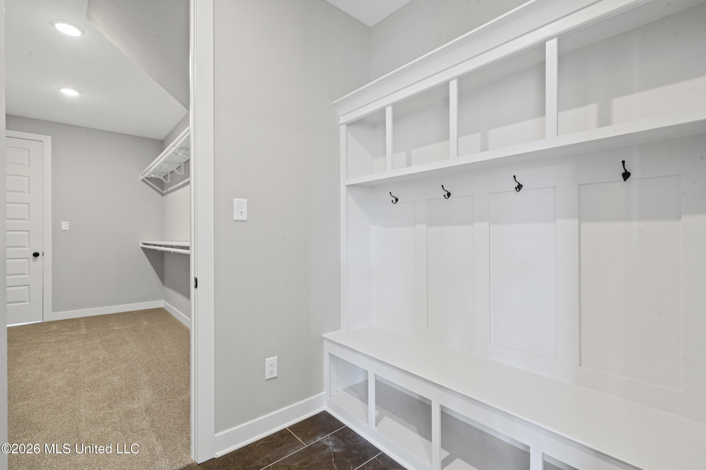 9107 Apple Orchard Cove Property Photo 15