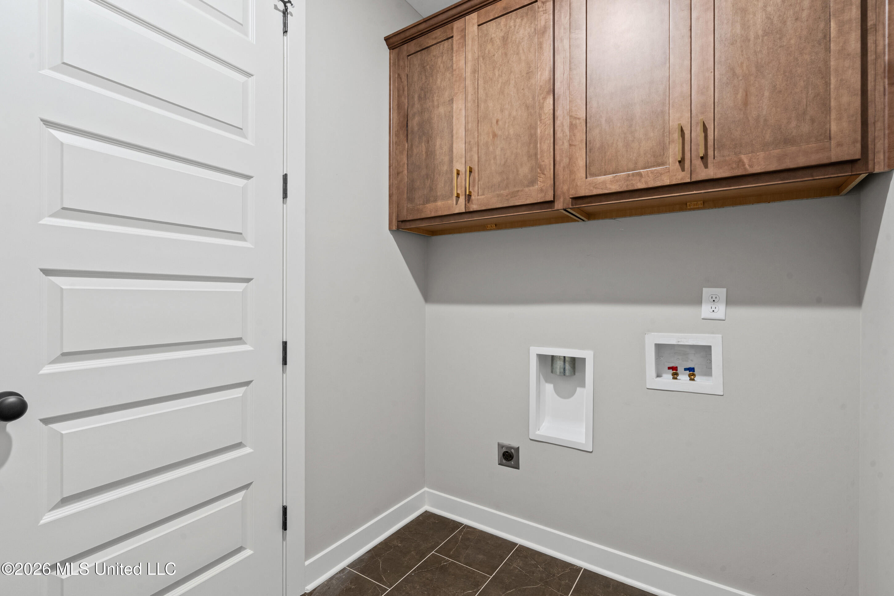 9107 Apple Orchard Cove Property Photo 16