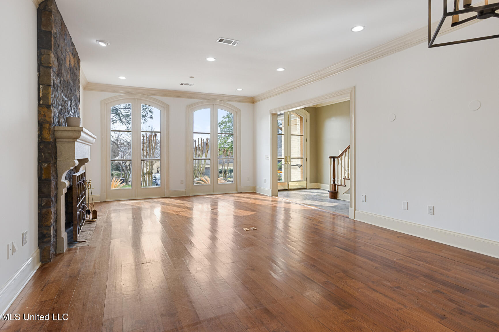 124 Dumaine Place Property Photo 8