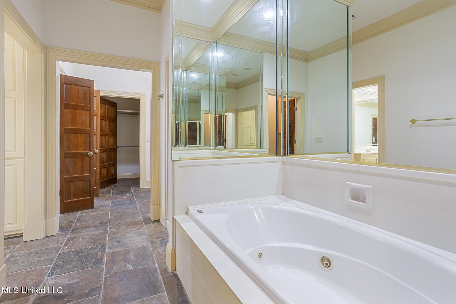 124 Dumaine Place Property Photo 27