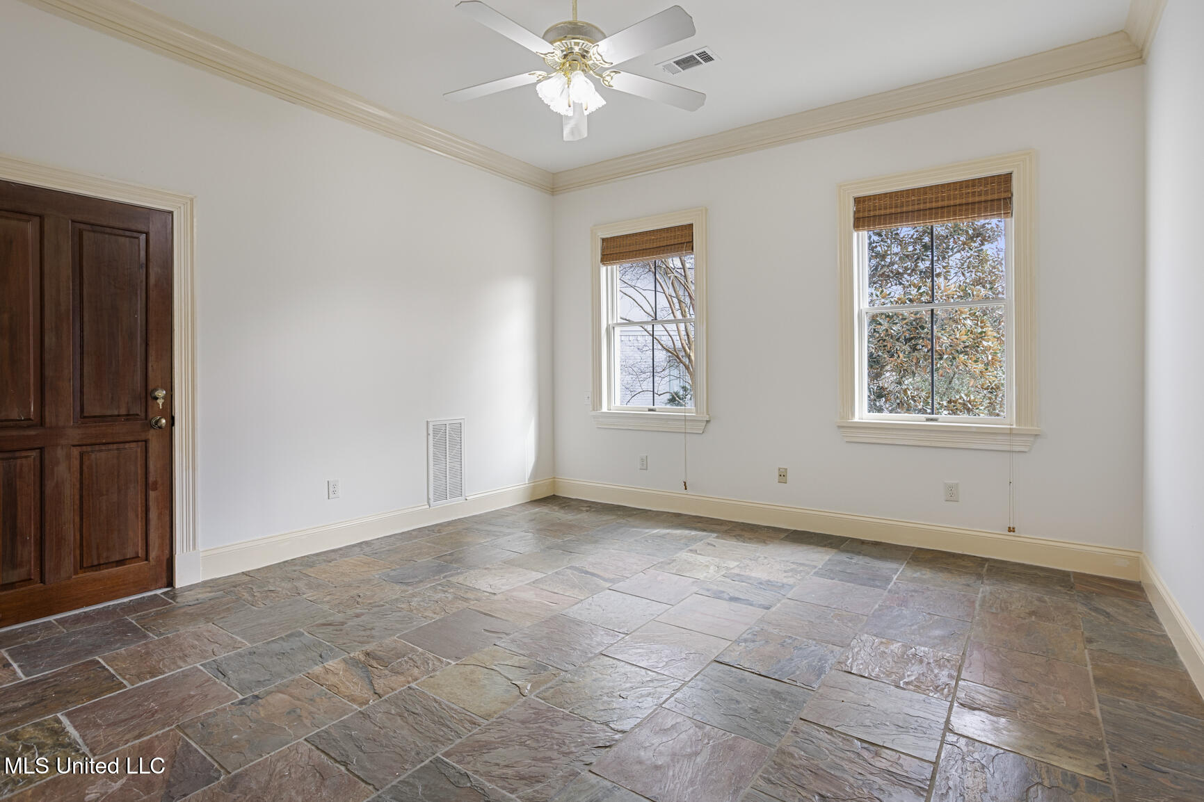 124 Dumaine Place Property Photo 33