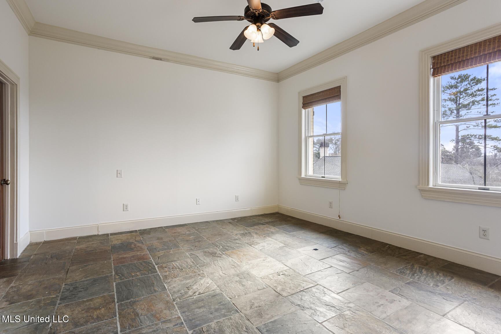 124 Dumaine Place Property Photo 37