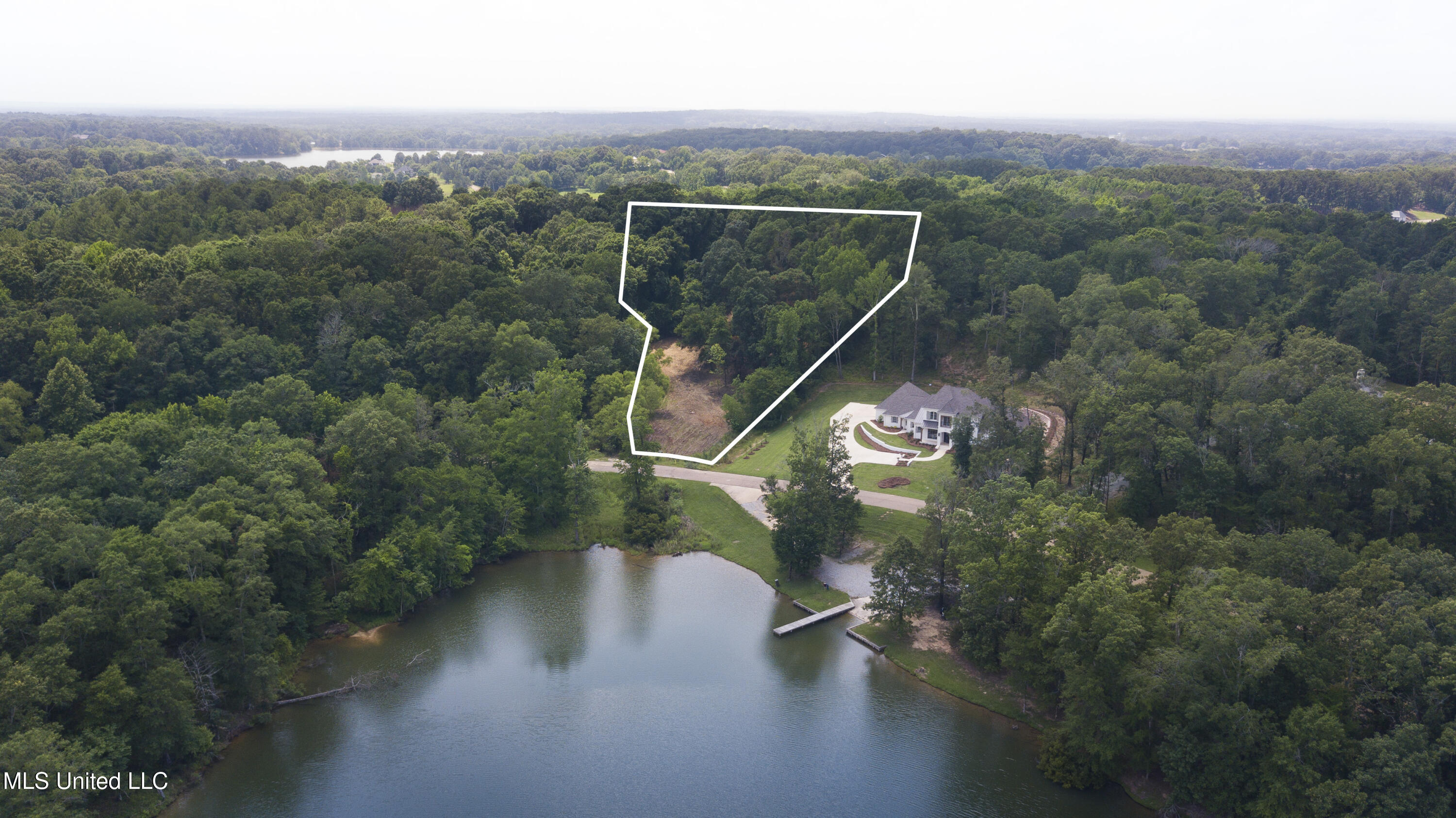 Chestnut Hill Road Property Photo 1
