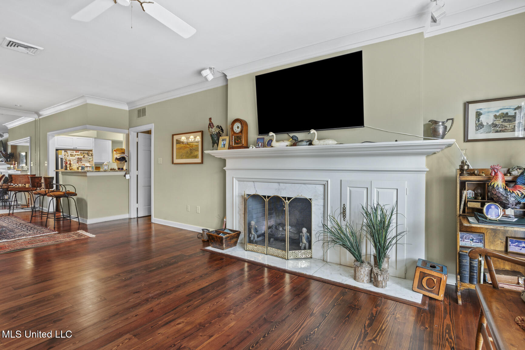 420 Saint Andrews Drive Property Photo 7