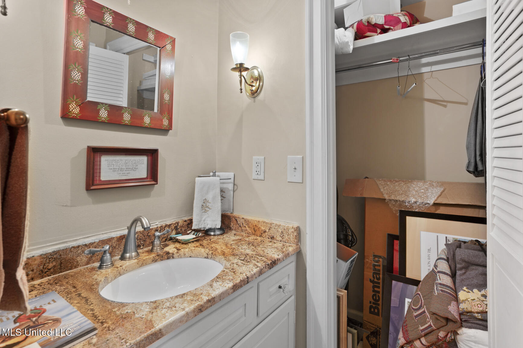 420 Saint Andrews Drive Property Photo 18