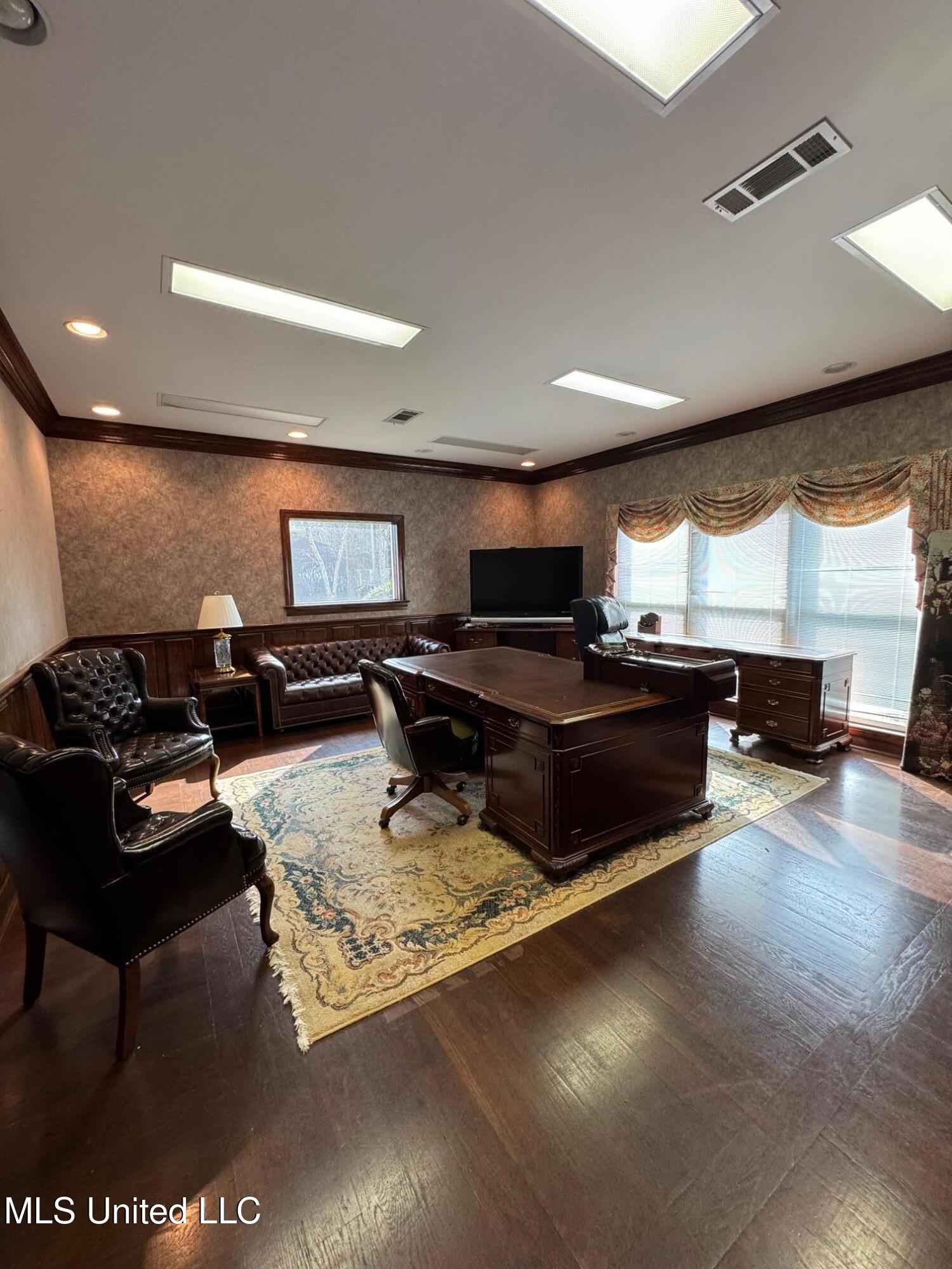 17 Northtown Drive Property Photo 10