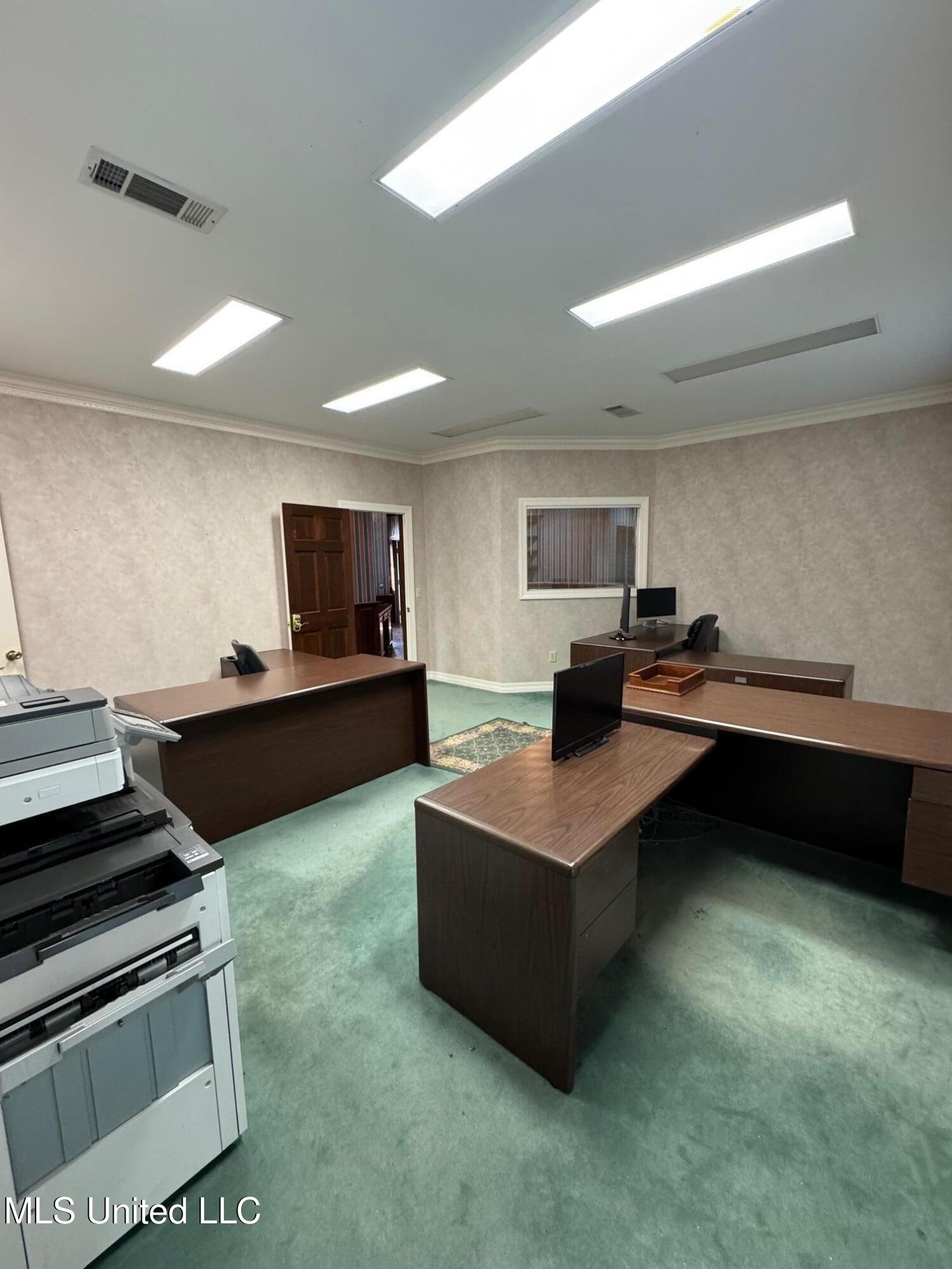 17 Northtown Drive Property Photo 16