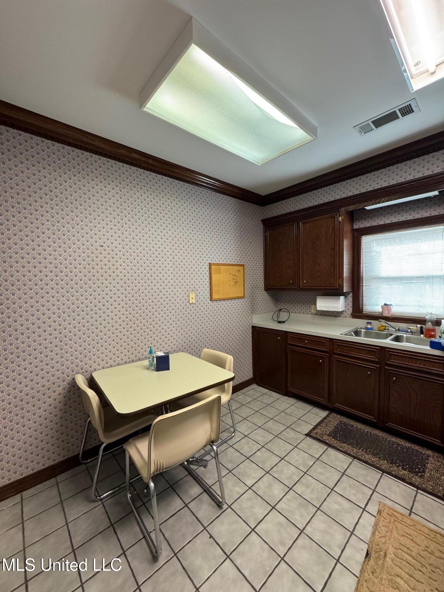 17 Northtown Drive Property Photo 20