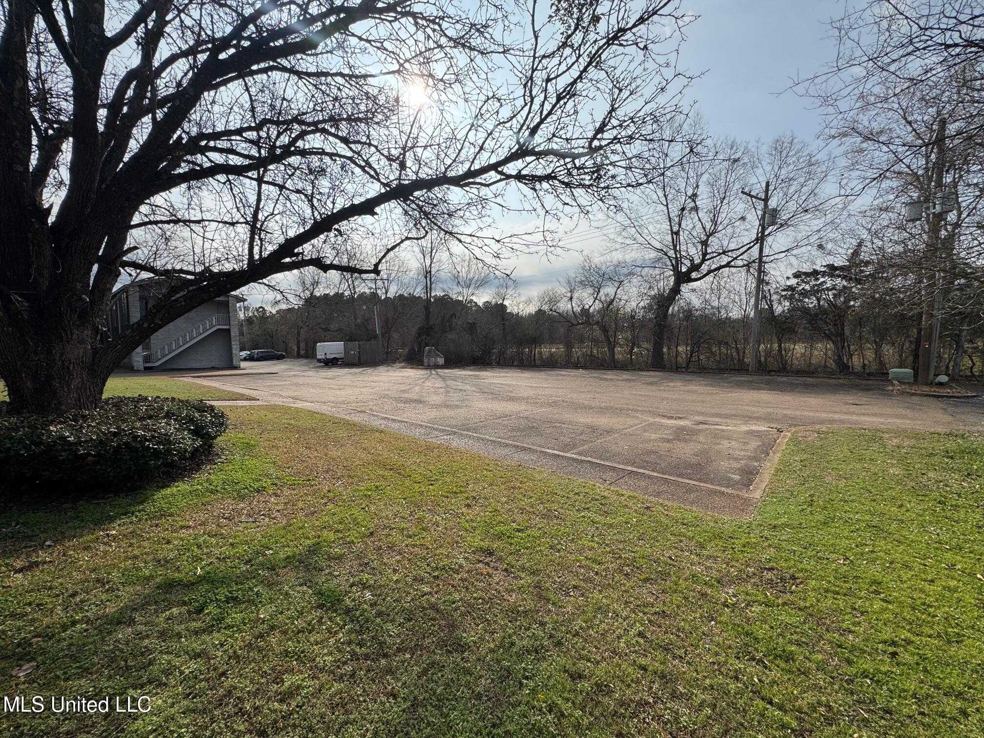 17 Northtown Drive Property Photo 33