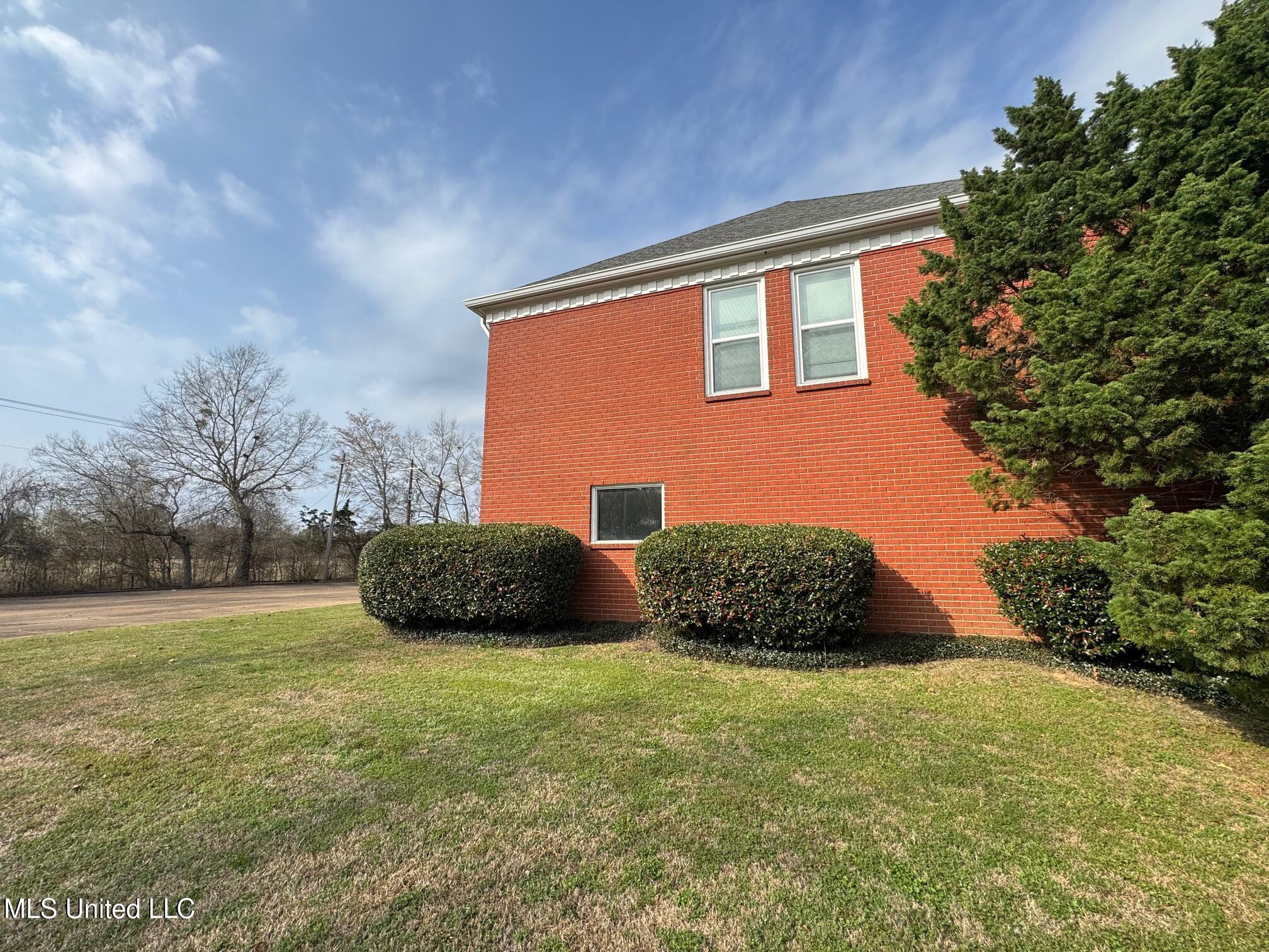 17 Northtown Drive Property Photo 40