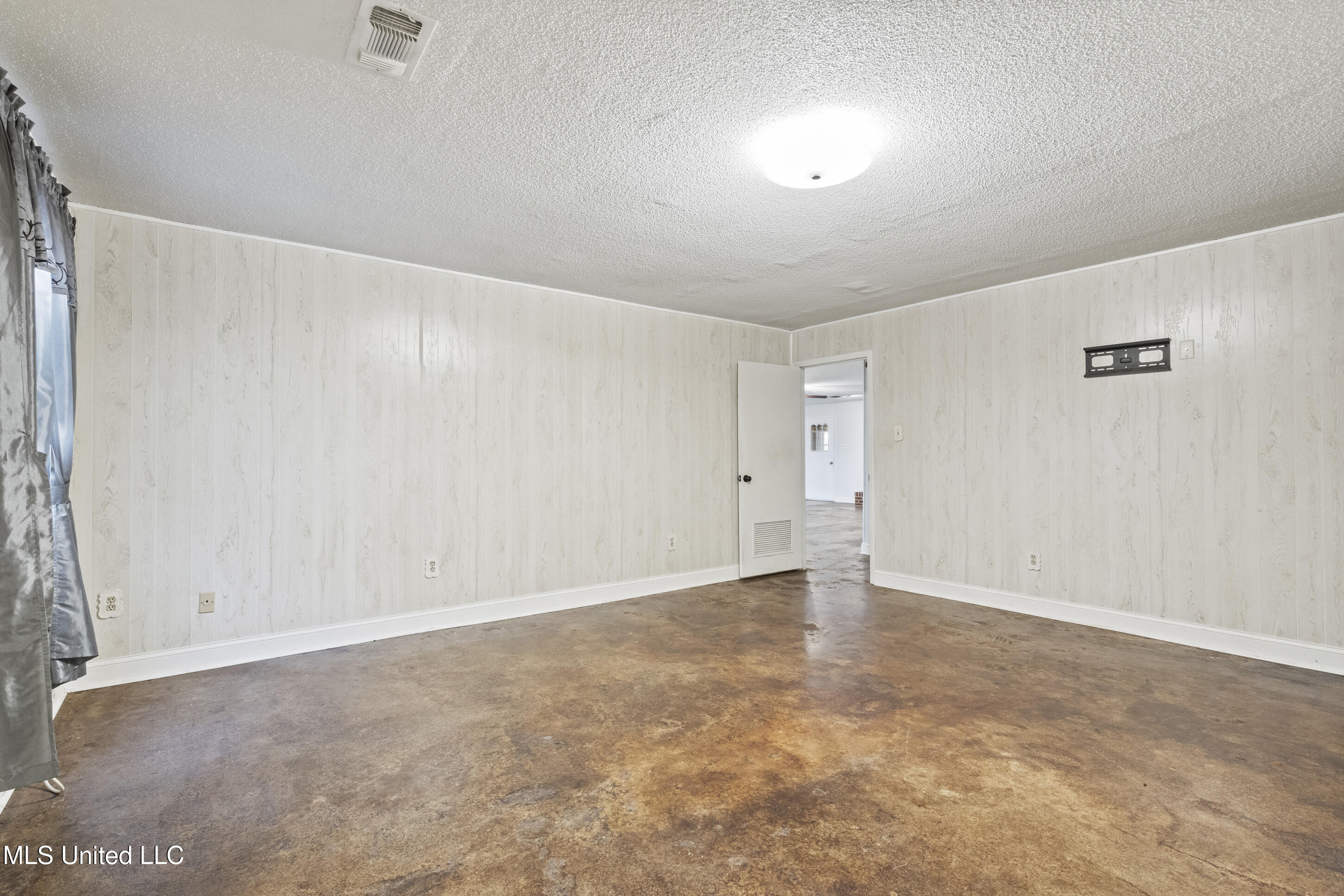 6501 U.s. 51 Property Photo 24