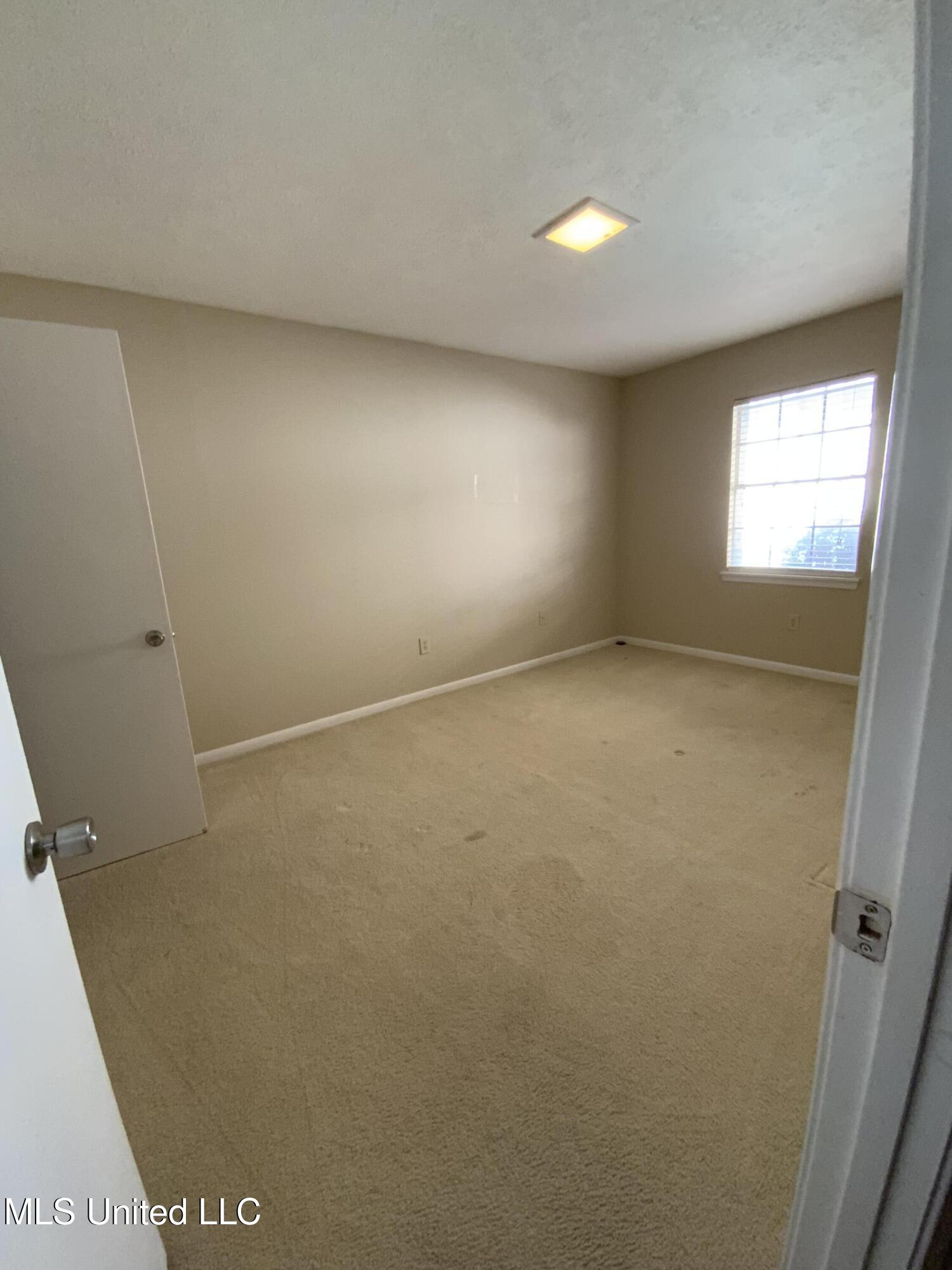 5155 Wayneland Drive Property Photo 15